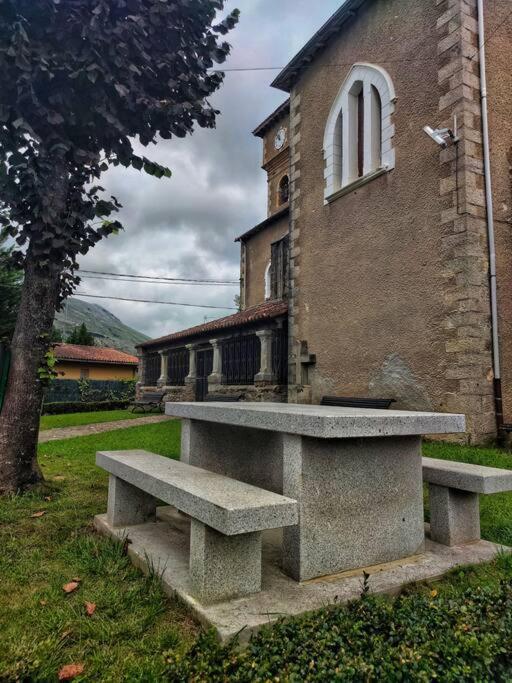 Hoja De Arce - Apartamento Rural Кастро-Урдіалес Екстер'єр фото
